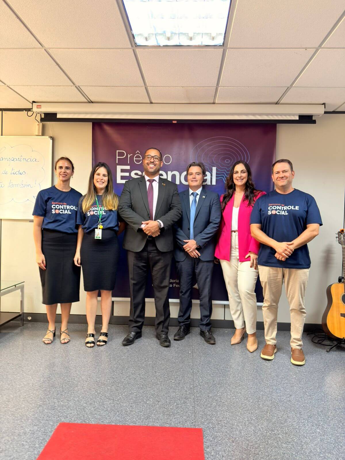 Foto do Controlador e Vice, e a equipe organizadora da SUBTC